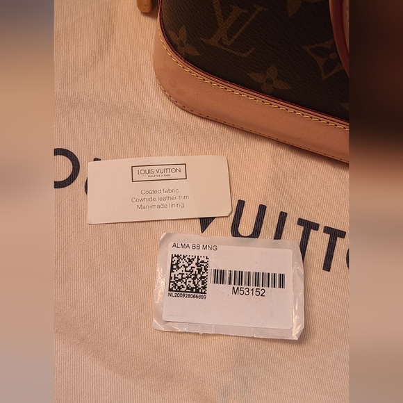 Louis Vuitton Bb Bag - Picture 7 of 9